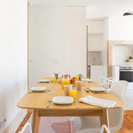 Lejlighed Stylish Private » 3 Bedrooms » A/c » Near Metro