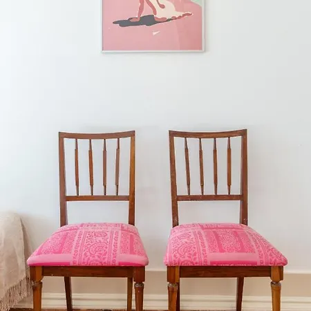 Lejlighed Stylish Private » 3 Bedrooms » A/c » Near Metro *