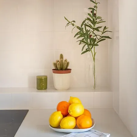 Lejlighed Stylish Private » 3 Bedrooms » A/c » Near Metro *